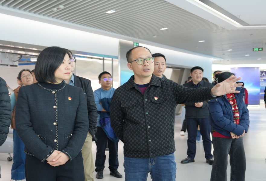 857eea50000e5f43d5b2216f23a39151