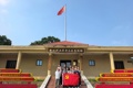 现信中心党支部开展“走读红色岷山 校准政绩坐标 实干服务师生”主题党日活动